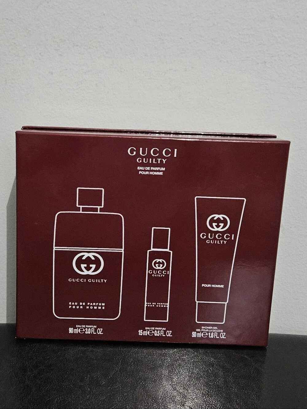 NWOT: Gucci Beauty Box in Burgundy and White